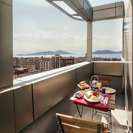 Bostanci Atasehir 3*