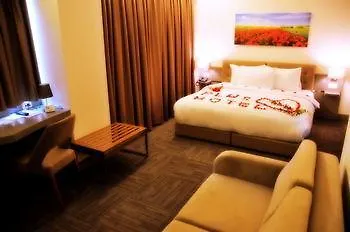 Bostanci Atasehir 3*