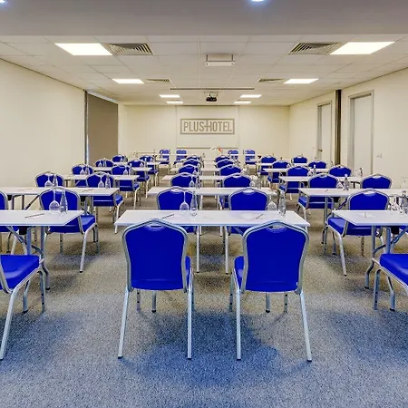 博斯坦斯阿塔塞赫莱佳酒店 3*