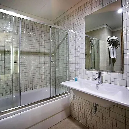 Hotell Bostanci Atasehir 3*