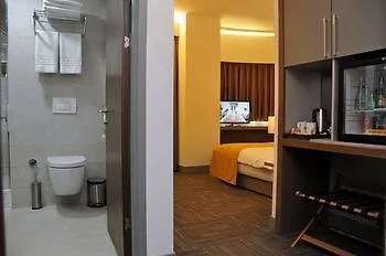 Bostanci Atasehir Hotell 3*